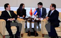 Thủ tướng Nguyễn Tấn Dũng hội kiến Thủ tướng Thái Lan
