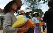 Việc tử tế: Cụ ông không có lương hưu vẫn miệt mài từ thiện