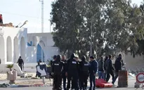 Thủ tướng Tunisia cáo buộc IS là thủ phạm khiến 55 người thiệt mạng