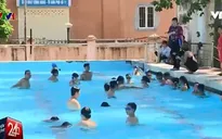 Phổ cập bơi cho học sinh tại Hà Nội: "Đánh đố" phụ huynh và giáo viên?