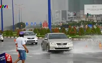 Khảo sát thi công trạm dừng xe bus làm vỡ đường ống nước
