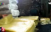Thâm nhập cơ sở sản xuất miến nhuộm phẩm màu