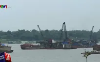"Than trời" cùng vấn nạn cát tặc lộng hành