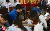 Thí sinh dồn dập đăng ký xét tuyển ĐH-CĐ đợt 1 trước hạn chót
