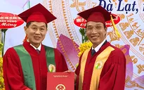 Doanh nhân Việt kiều đầu tiên nhận bằng Tiến sĩ danh dự