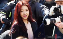 Park Shin Hye rạng rỡ trong ngày tốt nghiệp