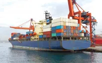 Việt Nam xuất siêu gần 3 tỷ USD sau 8 tháng