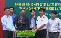 Trao tặng 2.000 con vịt biển cho quân và dân huyện đảo Trường Sa