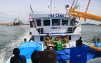 Tàu cá vỏ thép đầu tiên tại Bình Định đánh bắt trở về