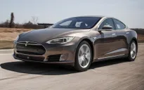 Hãng Tesla bị điều tra sự cố hệ thống tự lái