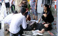 Quảng Ninh: Xe khách đâm vào dải phân cách, 8 người bị thương