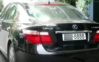 Chi tiền tỉ để sắm biển số xe đẹp