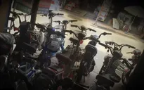 Xe đạp điện giả, nhái tung hoành: Người mua coi chừng "tiền mất, tật mang"