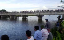 Liên tiếp các vụ mẹ tự tử cùng con
