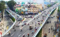 TP.HCM: Giao thông cầu Chữ Y hỗn loạn trước phân luồng