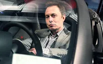 Elon Musk: Robot sẽ giúp Tesla bắt kịp Apple