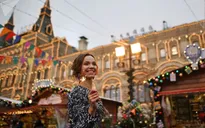 Chùm ảnh: Moscow rực rỡ ánh đèn đón Giáng sinh 2017
