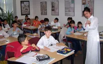 Nâng cao hiệu quả dạy và học tiếng Việt cho người Việt ở nước ngoài