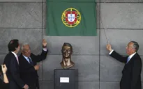 Ngỡ ngàng với tiết lộ gây sốc từ tác giả bức tượng C.Ronaldo "thảm họa"
