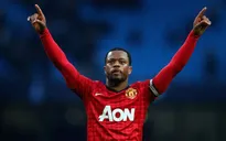Sao Man City thừa nhận "mê mẩn" huyền thoại Man Utd