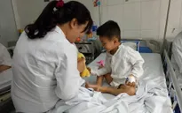 Đoàn bác sĩ Mỹ tham gia phẫu thuật Nhi khoa tiết niệu - sinh dục