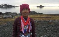 Cụ bà gốc Việt 70 tuổi lập kỷ lục chạy 7 chặng marathon