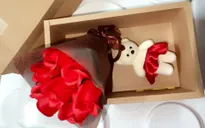 Hoa hồng sáp thơm, hồng sứ lạ mắt đắt hàng dịp 8/3