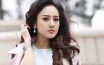 BTV Hoài Anh đẹp mọi góc nhìn giữa trời đông Hà Nội