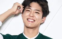 Muôn kiểu biểu cảm dễ thương của mỹ nam được Song Joong Ki hết mực cưng chiều