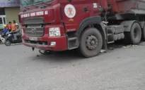Nghệ An: Một phụ nữ bị xe tải cán tử vong trên đường ra chợ