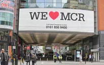 Anh: Hàng trăm người sơ tán tại một trung tâm mua sắm ở Manchester