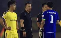 Thua ngược dòng, HLV SLNA gọi trọng tài chính là bước ngoặt của trận đấu
