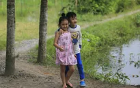 Bố ơi! Mình đi đâu thế? mùa 4: Con trai MC Hồng Phúc "ngất ngây" vì bạn gái siêu dễ thương