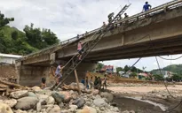 Cảnh hoang tàn sau cơn lũ quét khiến nhiều người chết, mất tích tại Sơn La