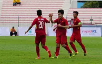 VIDEO: Văn Hậu ghi bàn tuyệt đẹp lập cú đúp bàn thắng