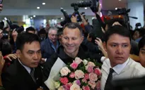2 cựu danh thủ của Manchester United Ryan Giggs và Paul Scholes đã đến Việt Nam
