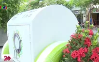 TP. HCM lắp đặt thùng rác trồng cây thông minh tại phố Nguyễn Huệ