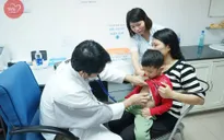 Trái tim cho em: 1500 em nhỏ tham gia khám sàng lọc tim bẩm sinh tại Huế