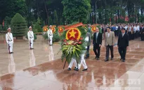 Lãnh đạo tỉnh Đăk Lăk viếng các Anh hùng liệt sỹ