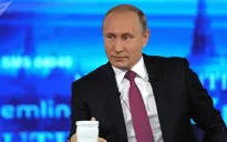 Bầu cử Nga: Tổng thống ​Putin đích thân nộp hồ sơ tranh cử