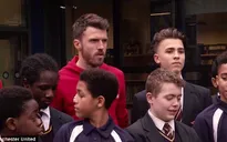 Sao Man Utd nhí nhảnh "gắp lửa bỏ tay người"