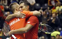 Davis Cup: ĐT Serbia dễ dàng giành quyền vào bán kết