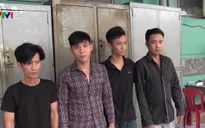 TP.HCM: Bắt băng nhóm đánh người cướp xe SH