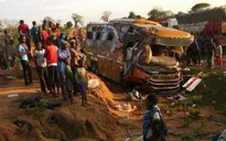 Kenya: Xe bus đấu đầu xe tải, gần 30 người thiệt mạng