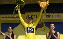 Chris Froome tiếp tục giữ áo vàng sau chặng 7 Tour de France
