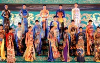 Ấn tượng hội họa trong tà áo dài Huế