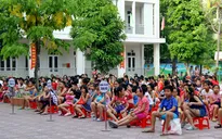 Lớp dạy bơi và phòng chống đuối nước miễn phí cho trẻ em ở Hà Nội