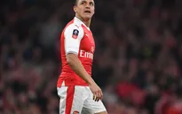 Alexis Sanchez tiếp tục "quậy" tại Arsenal
