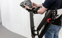 Robot khung xương giúp nâng đỡ đồ vật dễ dàng