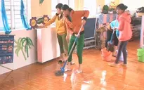 Người dân miền Tây ổn định cuộc sống sau bão